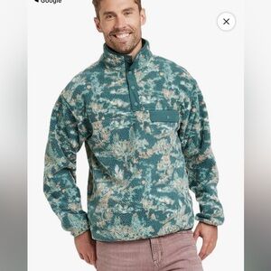 Goodfellow fleece pullover with pockets, size Small. Brand new, without tags